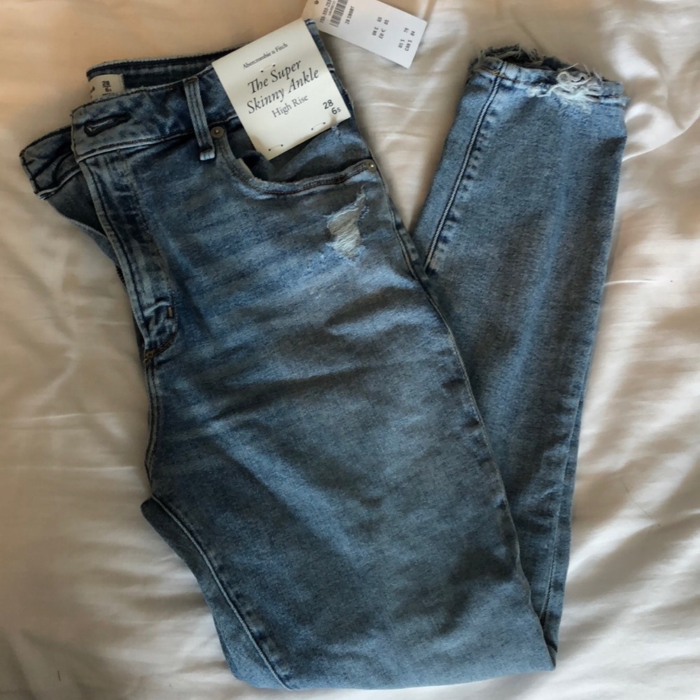 Abercrombie & Fitch jeans